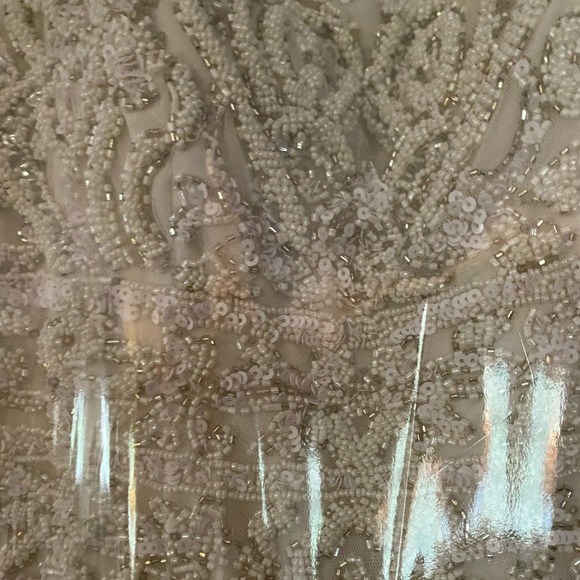 SHERRI HILL IVORY BEADED GOWN - Picture 4 of 12